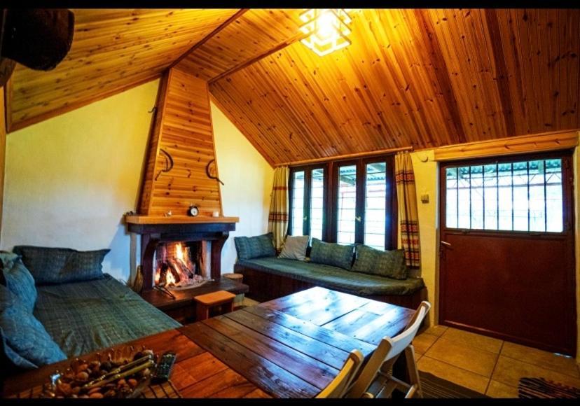 The Happy Cottage Янина Экстерьер фото